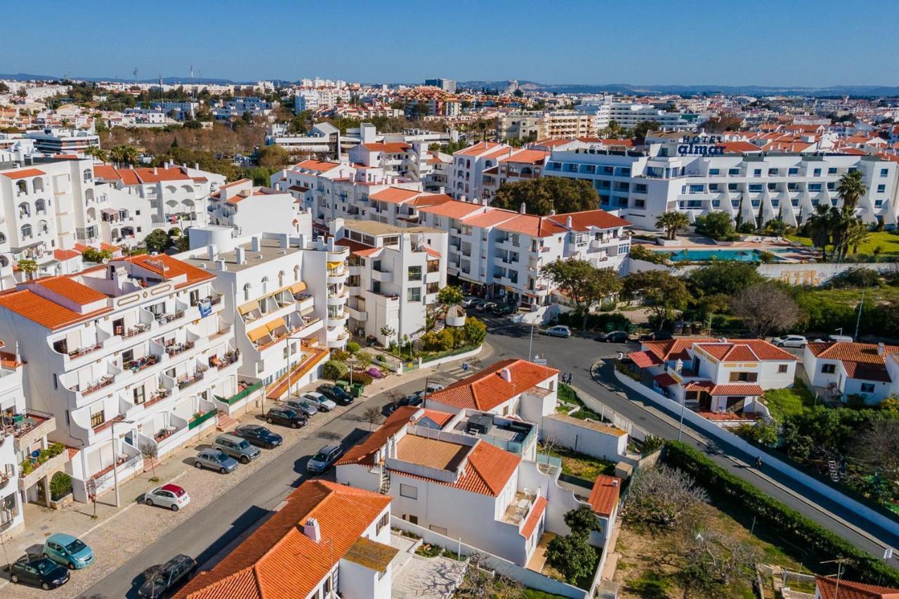 Typical T2 In Albufeira W/ Balcony By Lovelystay Экстерьер фото