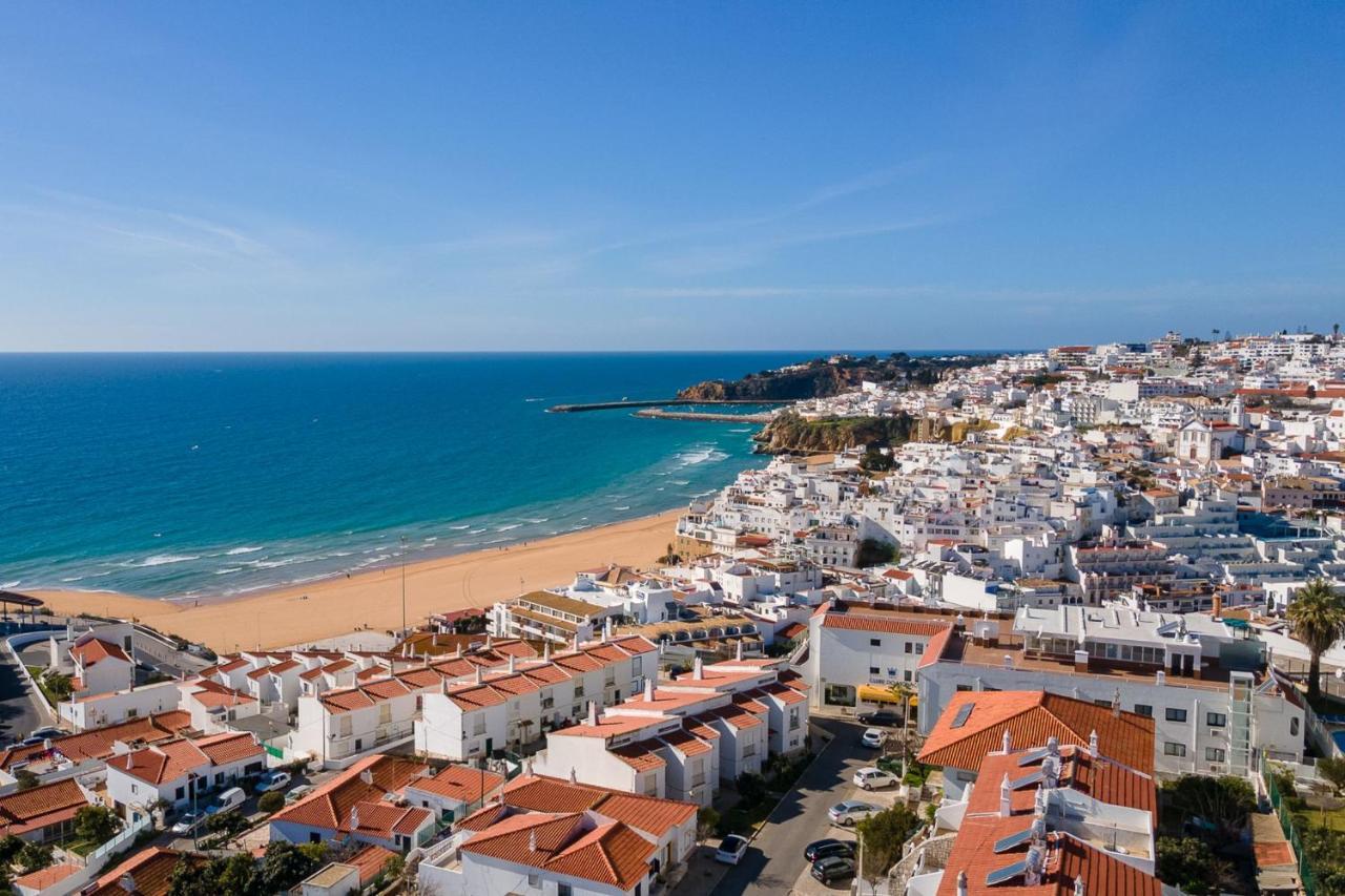 Typical T2 In Albufeira W/ Balcony By Lovelystay Экстерьер фото